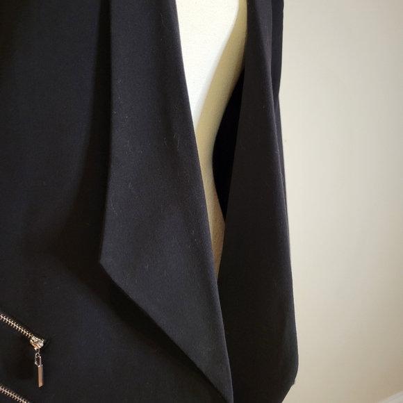 Premise Studio Zipper Detailed Blazer - Picture 4 of 8